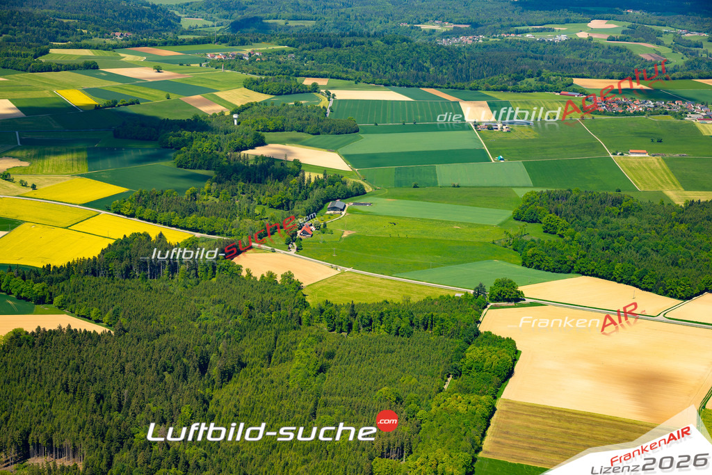 Schöne Luftaufnahme Zeirenhof Schechingen - Die Luftaufnahme wurde 2025 vom Flugzeug heraus erstellt ( keine Drohne ) - Hochauflösende Luftaufnahme - für professionelle Ausdrucke geeignet. Die Geschenkidee !Mit Lizenz und Bildrechte bestellbar
