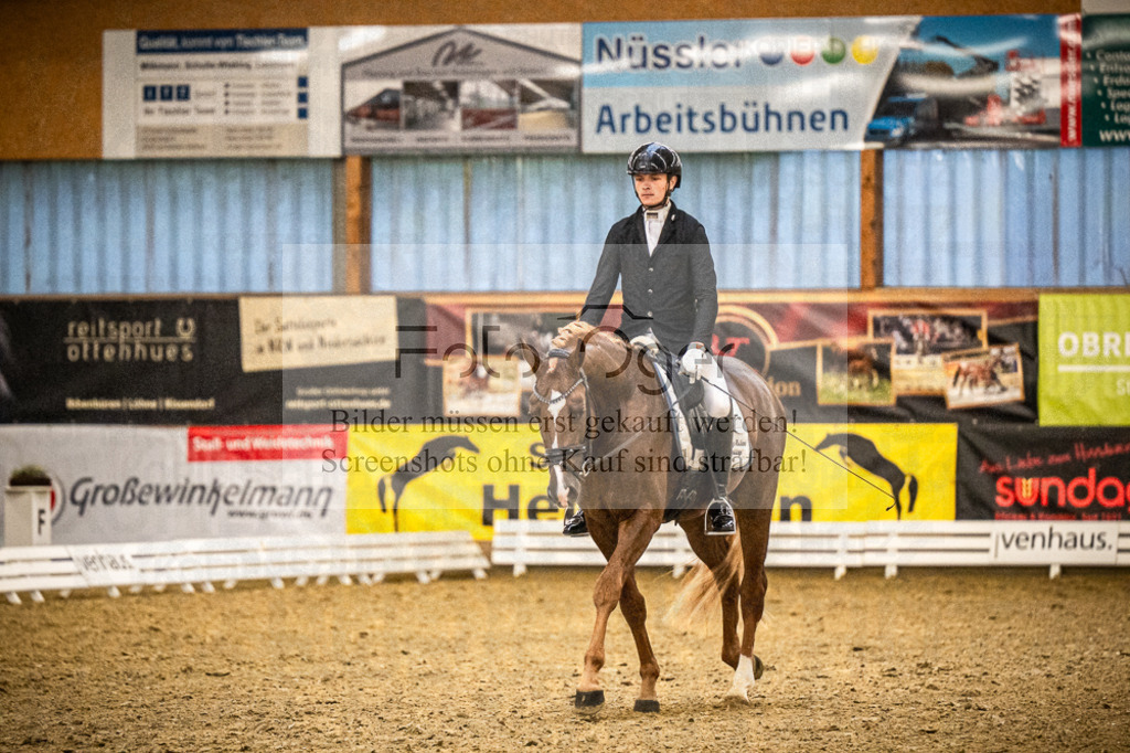 DOS_0226 | Entdecke hochwertige Reitturnierfotos von Foto Oger. Professionell, emotional und authentisch – jetzt Lieblingsmomente im Shop bestellen.Deutschlandweite Turnierfotografie. - Realisiert mit Pictrs.com