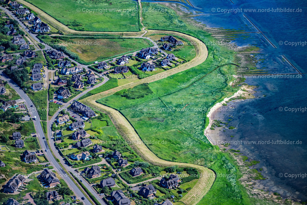 Sylt_Rantum_Merrit_Lassen_Wai_ELS_9484210625 | SYLT 21.06.2025 Küstenbereich der Nordsee - Insel im Ortsteil Rantum " Merret Lassen Wai " (Sylt) in Sylt im Bundesland Schleswig-Holstein. // Coastal area of the North Sea - island in the district of Rantum " Merret Lassen Wai " (Sylt) in Sylt in the federal state of Schleswig-Holstein. Foto: Martin Elsen