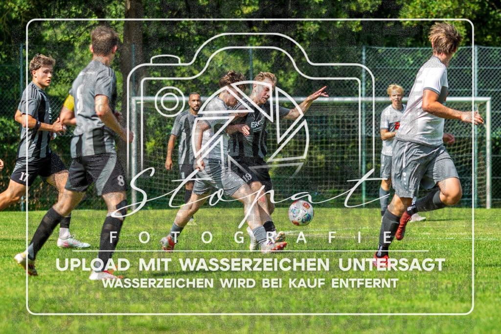 Kreisliga Herren HK - FG Fulde-Stellichte vs. Heidmark | Admin Spahic (FG Fulde-Stellichte #19), Maksim Alt (Heidmark #20); Kreisliga Herren HK - FG Fulde-Stellichte vs. Heidmark am 16.08.26 in Lehrdestadion, Stellichte - Realisiert mit Pictrs.com