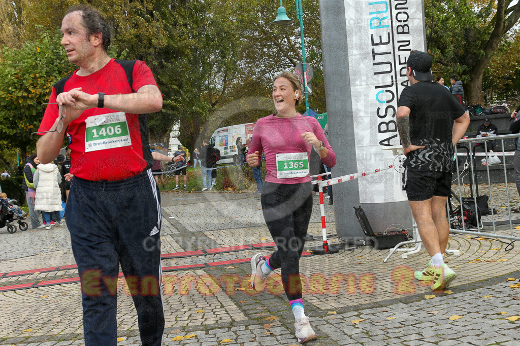 241020_1114_EX1_1604 | Sportfotografie im Rhein-Sieg Kreis, Köln, Bonn, NRW, Rheinland Pfalz, Hessen, etc. Unser Tätigkeitsfeld umfasst den Laufsport vom Volkslauf über den Marathon, Duathlon, Triathon bis zum Ultralauf wie Kölnpfad Ultra oder Schindertrail.