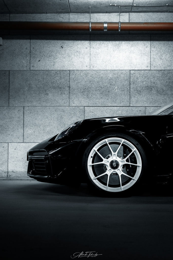 911 Turbo 992 | Entdecken Sie die faszinierende Welt von Alexander Tschuncky Arts: Kreative Fotografie, atemberaubende Automobilkunst und hochwertiger Bilderdruck. Lassen Sie sich inspirieren! - Realisiert mit Pictrs.com