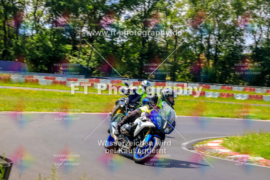 VBK-8125 | Hier findet Ihr Bilder von Touristenfahrten auf der Nürburgring Nordschleife oder von anderen Veranstaltungen die ich besucht habe. Viel Spass beim Durch Schauen 