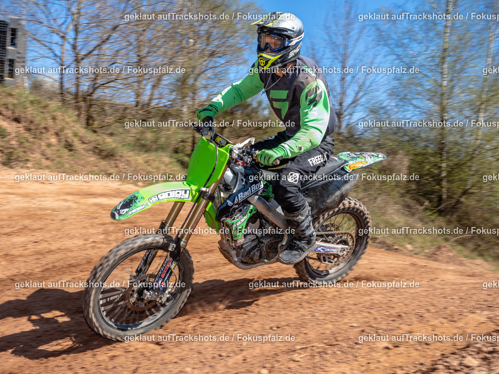 Schweyen040525-160 | Trackshots.de / Fokuspfalz.de - Realisiert mit Pictrs.com