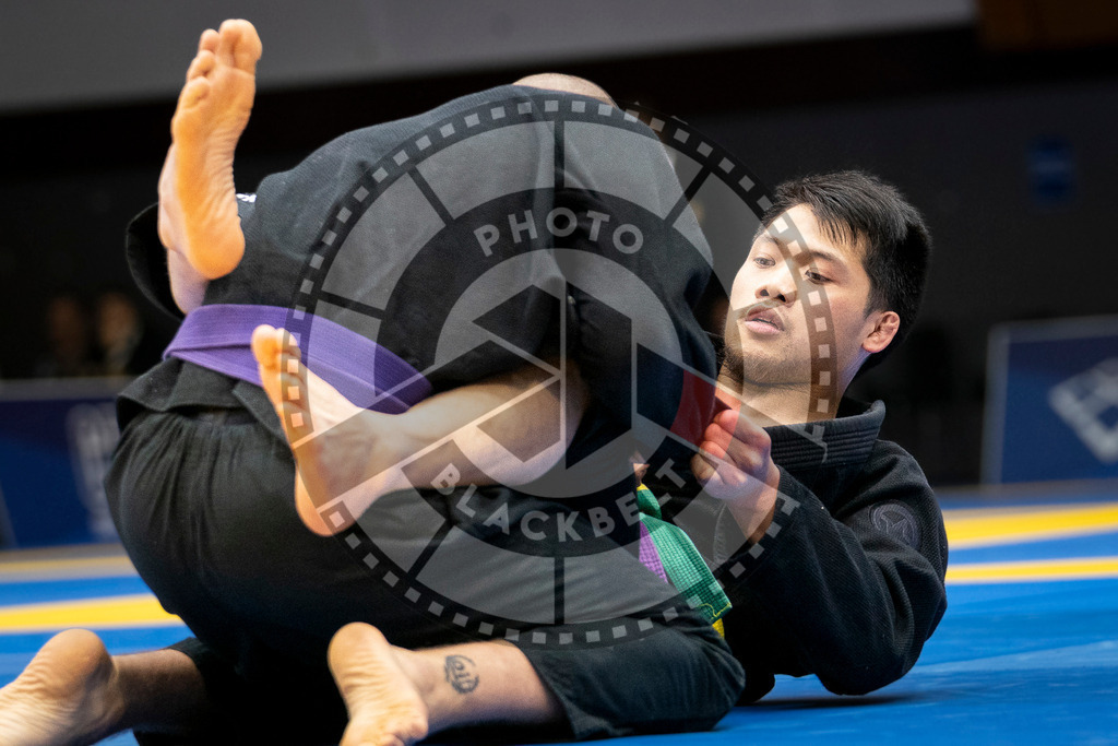 20240125PBB00813 | Fighters compete during the sixth day of the Brazilian Jiu-jitsu European Championship of the IBJJF in Paris, France, on January 25, 2024.