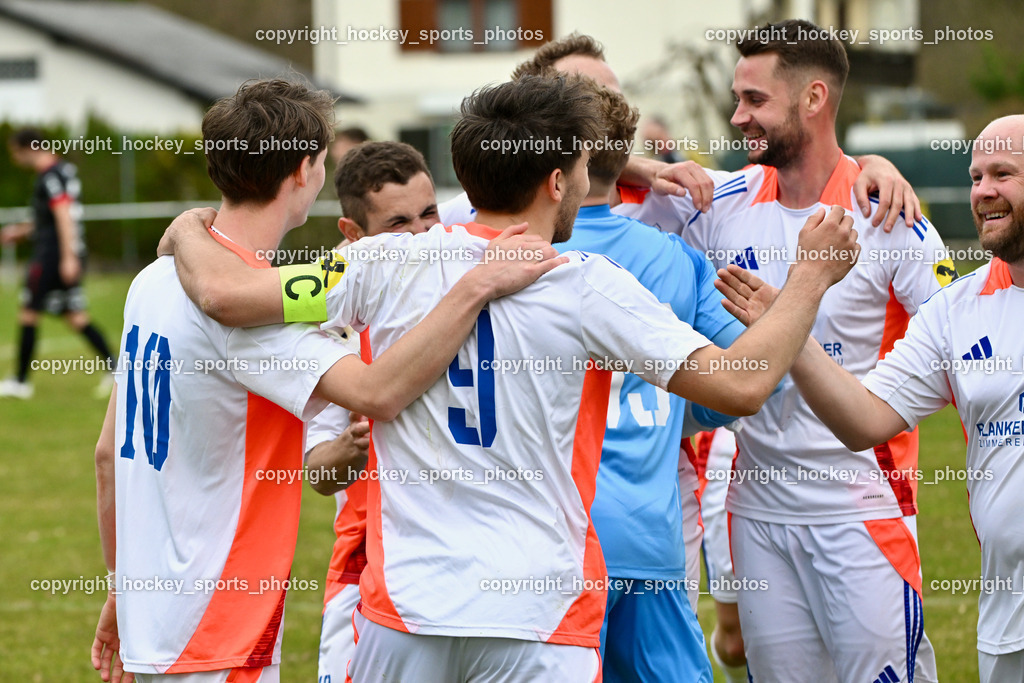 SV Rothenthurn vs. FC Dölsach | Jubel FC Dölsach, #39 Lukas Michael Unterlader FC Dölsach, #10 Elias Sint-Unterholzer FC Dölsach, #9 Philipp Hochegger FC Dölsach, SV Rothenthurn vs. FC Dölsach, SV Rothenthurn vs. FC Dölsach am 04.04.2026 in Rothenthurn (Sportplatz Rothenthurn), Austria, (Photo by Bernd Stefan)