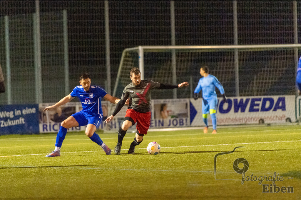 FC Rastede-FC Hude | Herren Bezirksliga; FC Rastede (blau)-FC Hude (grau) am 27.03.2024; in Rastede (Sportanlage Köttersweg), Photo: Philip Eiben 2024 - Realisiert mit Pictrs.com