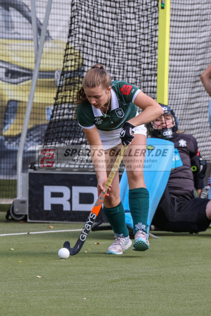 MJ_2022-10-08_Damen_HTCU-UHC-46 | Anne Mertens (Uhlenhorst Mülheim #8), Uhlenhorst Mülheim - UHC Hamburg am 8.10.2022 im Waldstadion, Mülheim a. d. Ruhr