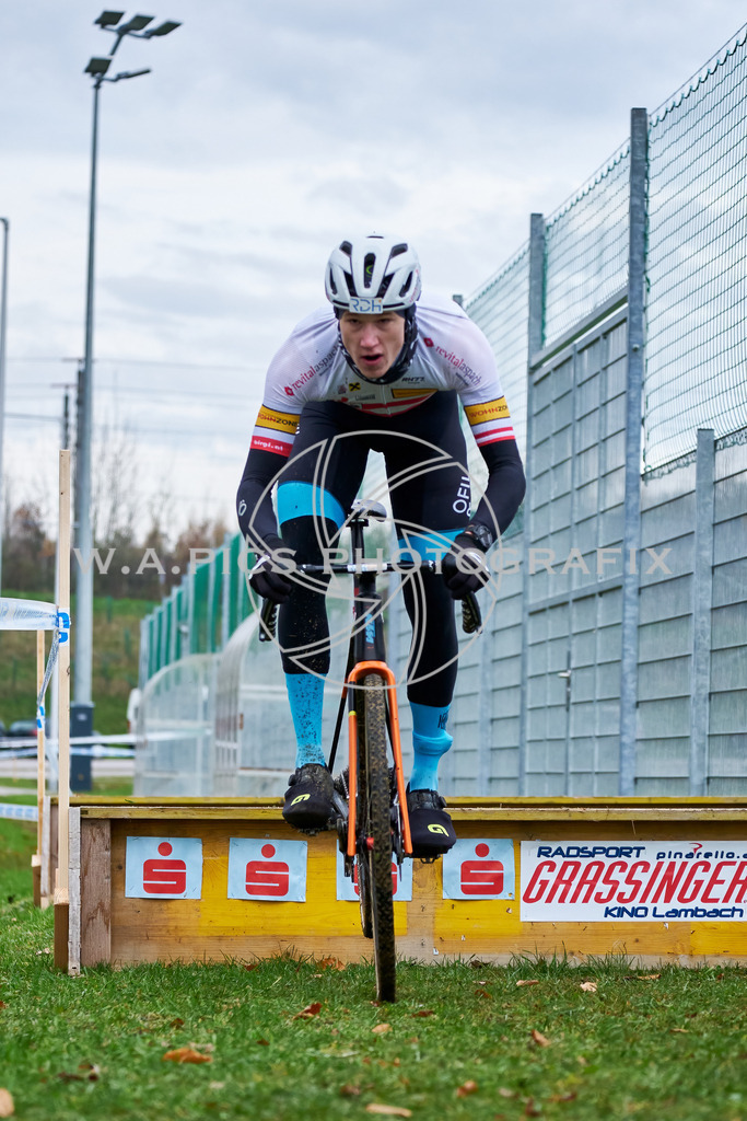 ..... | AUSTRIA, 24.11.24, 3.Radquerfeldein GP um das Sportzentrum Gunskirchen Image shows: Photo: Wapics / Michael Ring