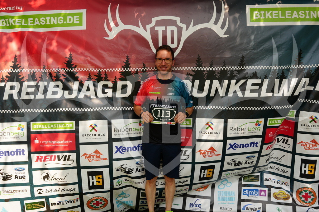 FC605776 | Fotogalerie der Treibjagd im Dunkelwald - Dein MTB Etappenrennen im Erzgebirge - Realisiert mit Pictrs.com
