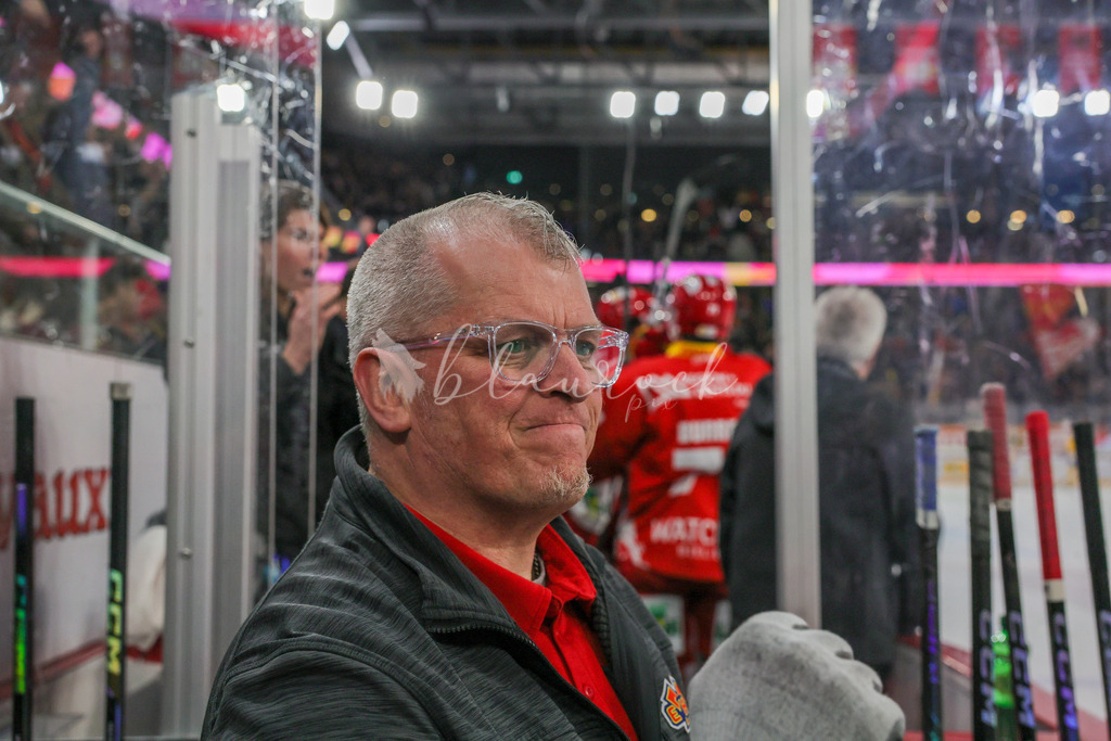 EHCB vs HCD 20260106_wb-0275 | Sportbilder, Sportfotograf, Hochzeits- und Eventfotografin, Flugshows, Portraits und Tiershooting, Aviation, Downhill, Nationalleague, Swissleague, International