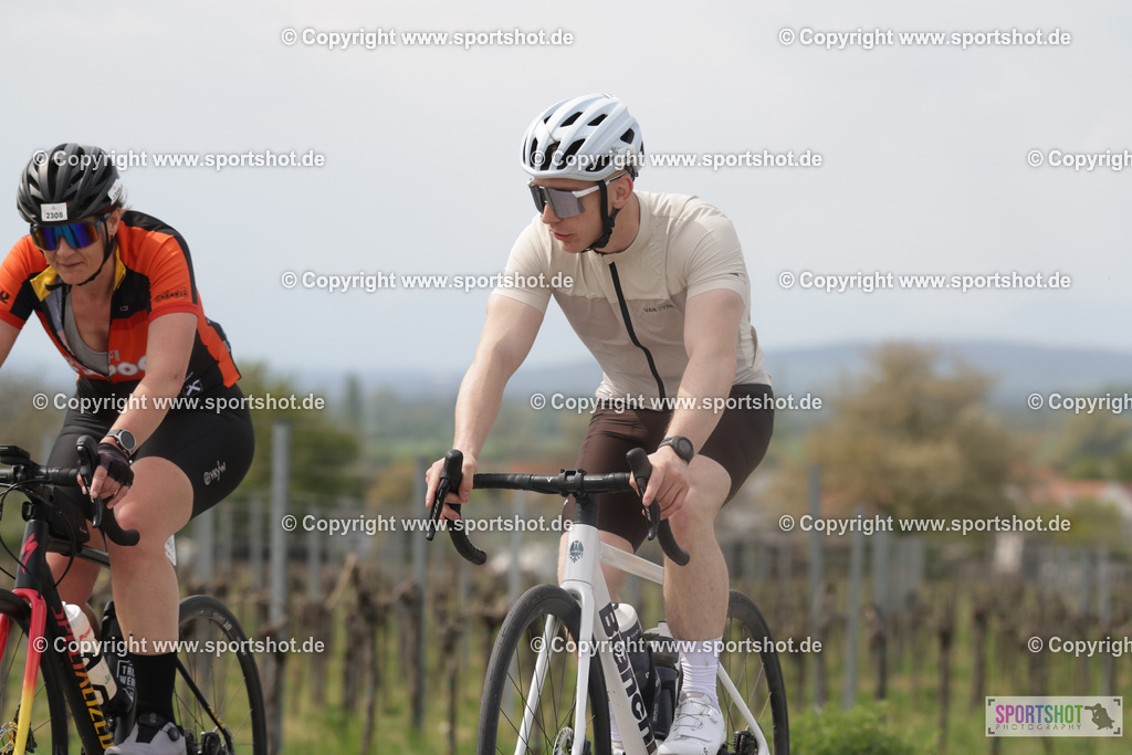 368A5561 | Neusiedlersee Radmarathon 2026@sportshot_your_pictrs #yourpictures#roadtowm2029 #nrm #neusiedlerseeradmarathon #neusiedlersee #neusiedlerseetourismus #burgenland #mörbisch #nrm26 #burgenlandtourismus #voglundco #poweredbyburgenlandtourismus #radsport #rad #marathon #ucigranfondo #visitburgenland #ucigranfondoworldseries