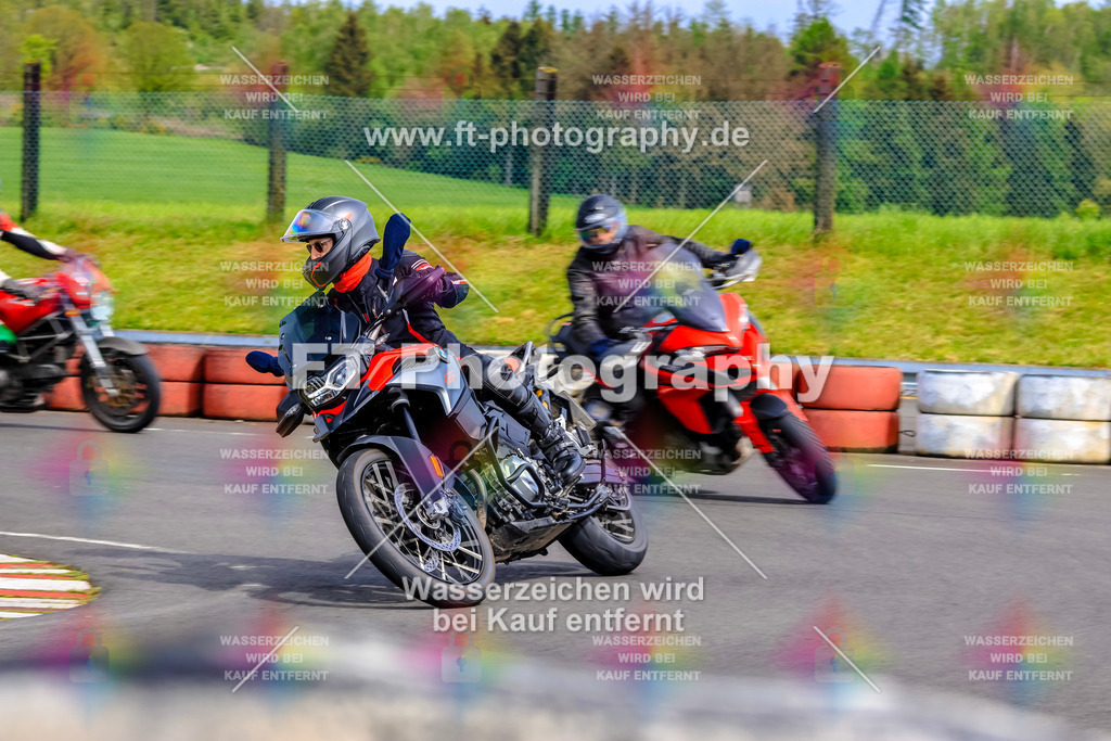 _OTO3342 | Hier findet Ihr Bilder von Touristenfahrten auf der Nürburgring Nordschleife oder von anderen Veranstaltungen die ich besucht habe. Viel Spass beim Durch Schauen 