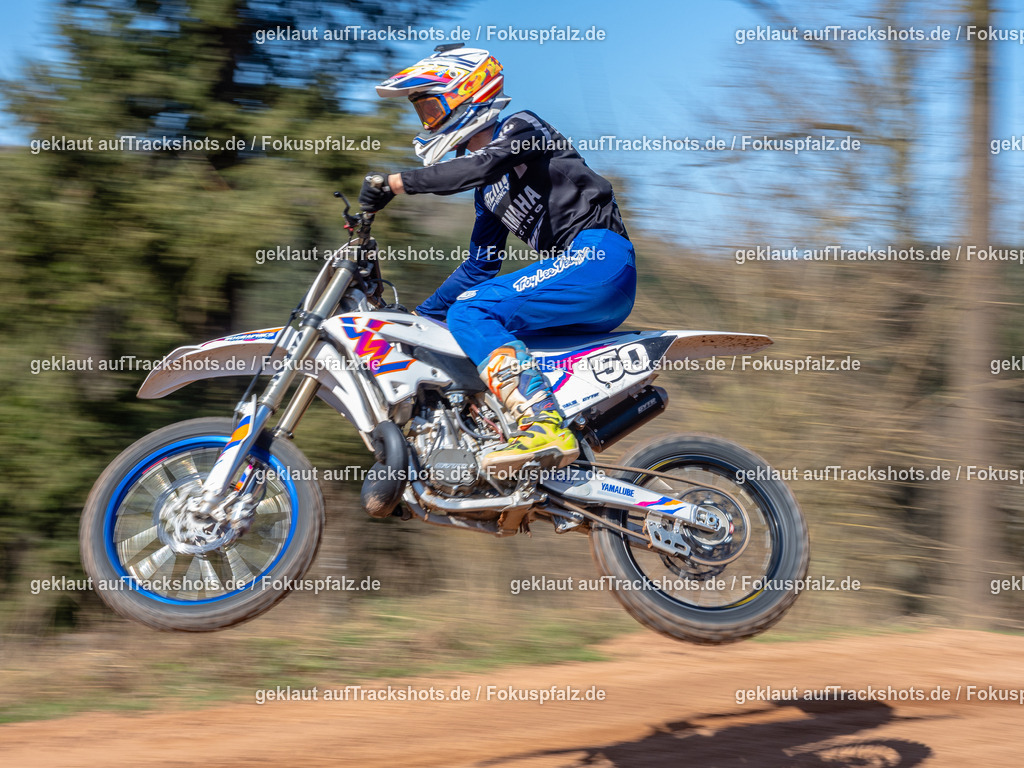 Schweyen040525-18 | Trackshots.de / Fokuspfalz.de - Realisiert mit Pictrs.com