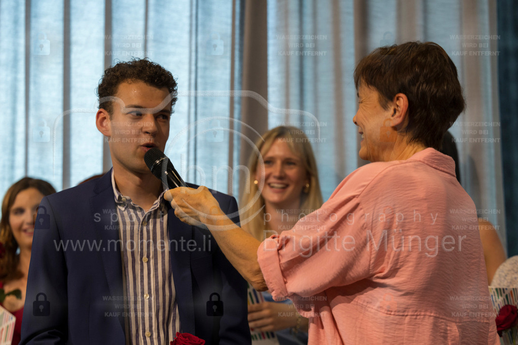 FeusiDiplomfeier_R6II3076 | Brigitte Münger / bmsportphotography - Realisiert mit Pictrs.com