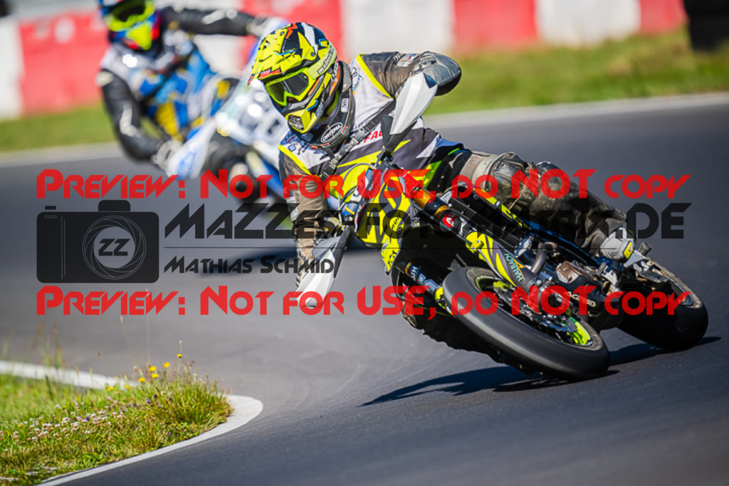 MaZZes_FotoMatrix_220703_7236 | UE40