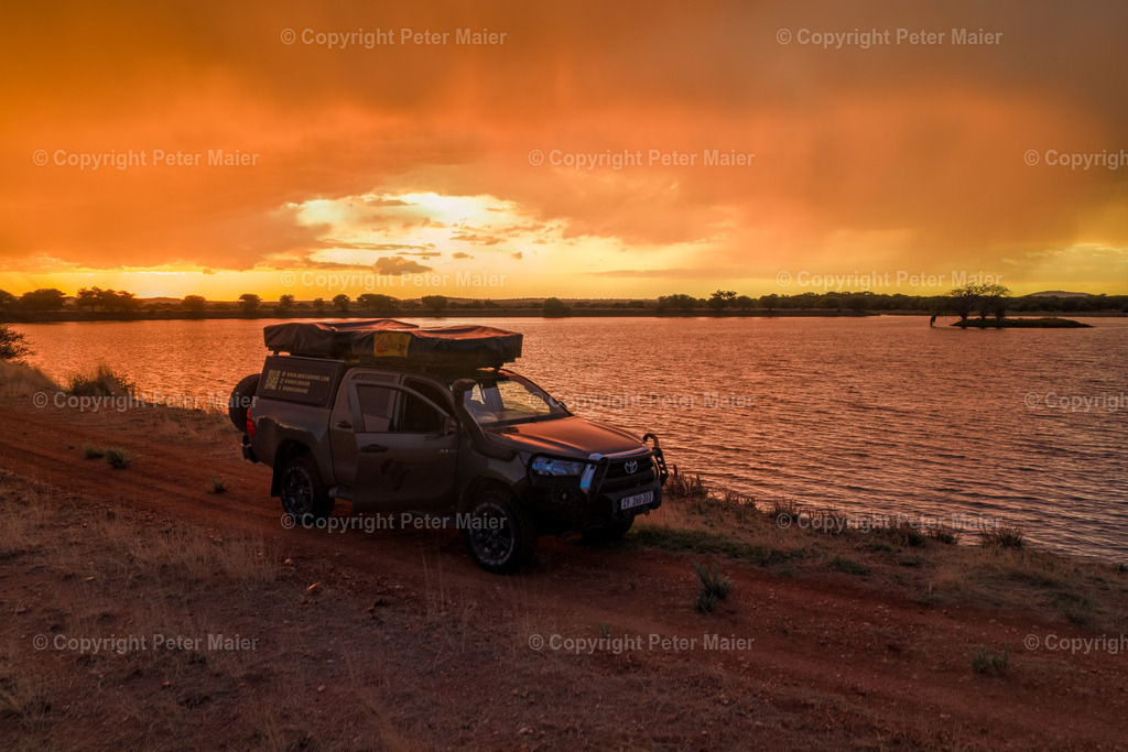 Rainbow_Sunset_Namibia-37 | default