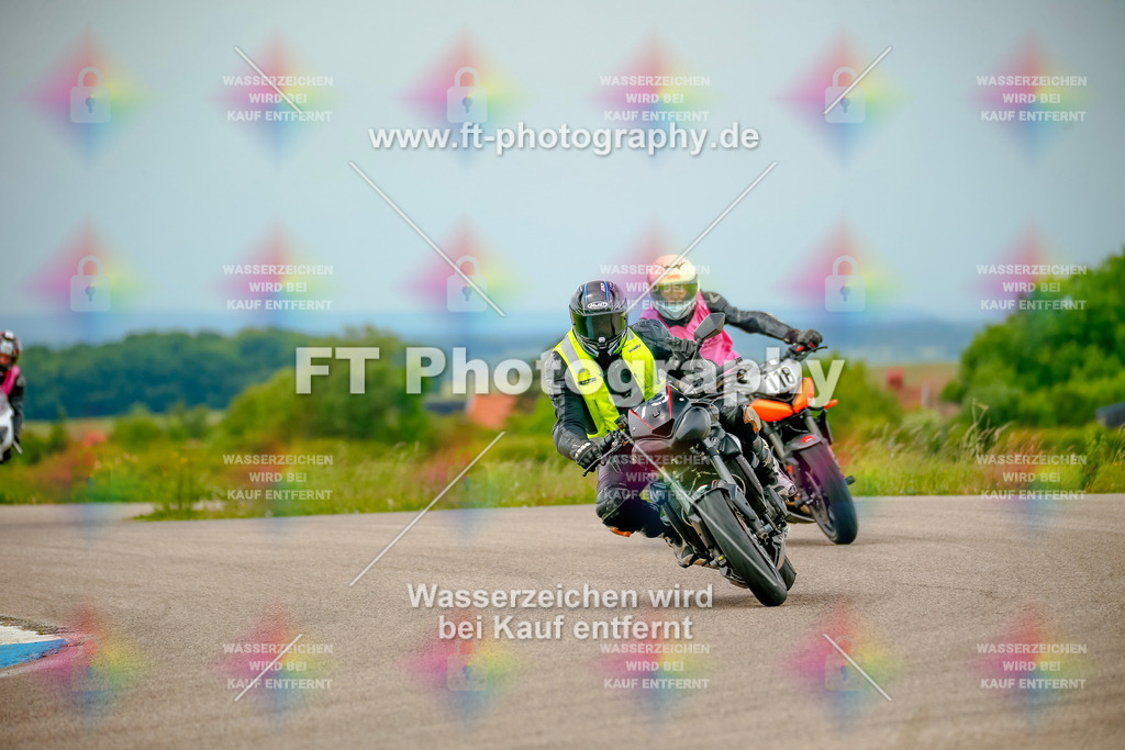 _MOT1555 | Hier findet Ihr Bilder von Touristenfahrten auf der Nürburgring Nordschleife oder von anderen Veranstaltungen die ich besucht habe. Viel Spass beim Durch Schauen 