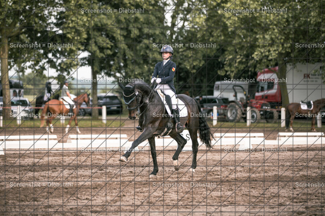 _W6A5072 | ronjaprokoschfotografie - Realisiert mit Pictrs.com