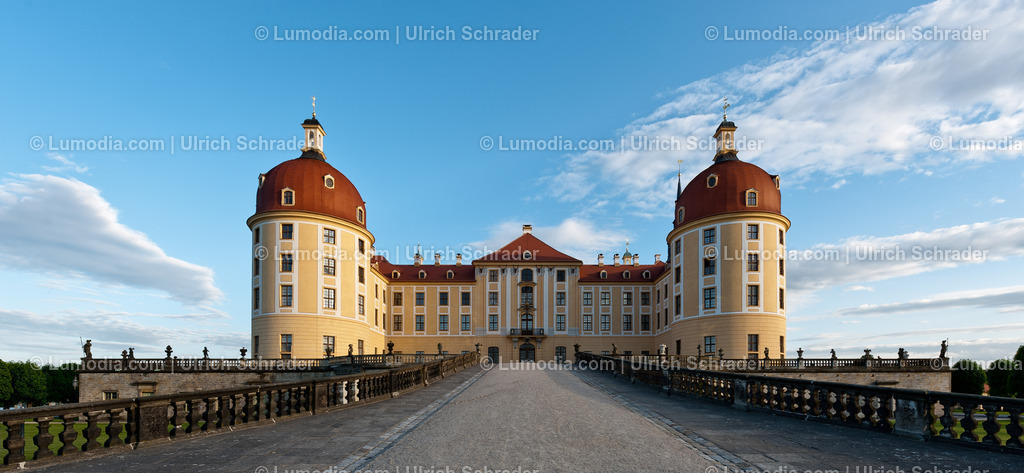 100491-3386 - Moritzburg bei Dresden | Stockfoto und Bilderpool mit Bildmaterial aus Deutschland, dem Harz, Halberstadt, Quedlinburg, Wernigerode und weltweit. Qualitativ hochwertige und professionelle Fotos anschauen und kaufen. - Realisiert mit Pictrs.com