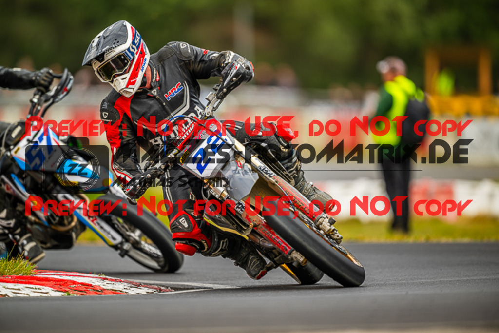 MaZZes_FotoMatrix_230702_2840 | S3