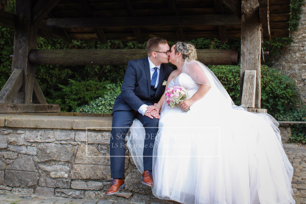 Hochzeit Danica _ Jan 26.08.22-08 | lanaschraderfotografie - Realisiert mit Pictrs.com