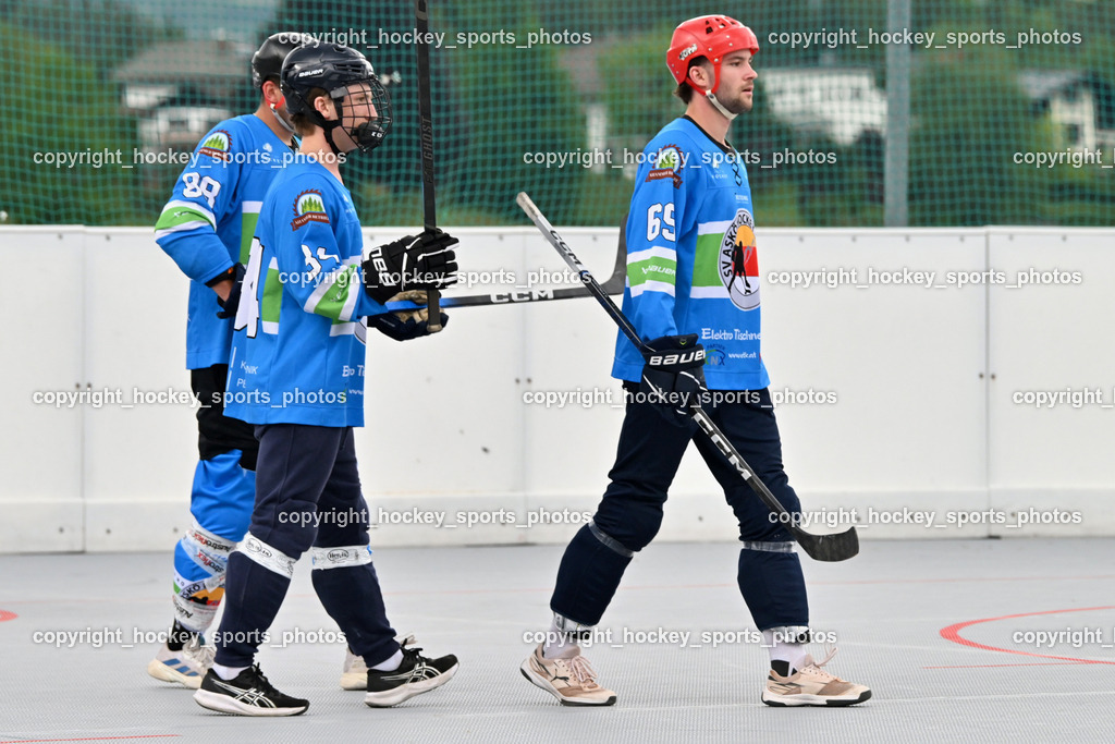SV ASKÖ Ballhockey Villach vs. Ultras Spittal | #69 Feldbaumer Manuel SV ASKÖ Ballhockey, #34 Fischer Tobias SV ASKÖ Ballhockey, SV ASKÖ Ballhockey Villach vs. Ultras Spittal, SV ASKÖ Ballhockey Villach vs. Ultras Spittal am 10.05.2026 in Villach (Alpen Arena ), Austria, (Photo by Bernd Stefan)