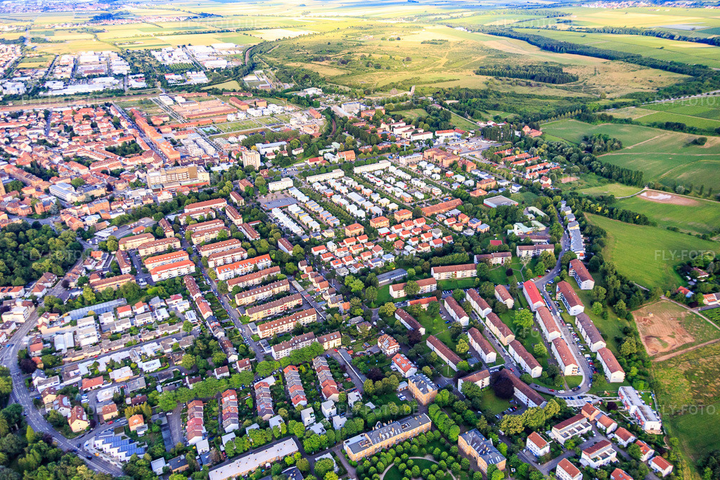 Luftbild: Quartier Vauban in Landau in der Pfalz im Bundesland Rheinland-Pfalz in Deutschland. Foto: IMG_090193.jpg vom 26.06.2016 durch Werner Riehm/FLY-FOTO.de