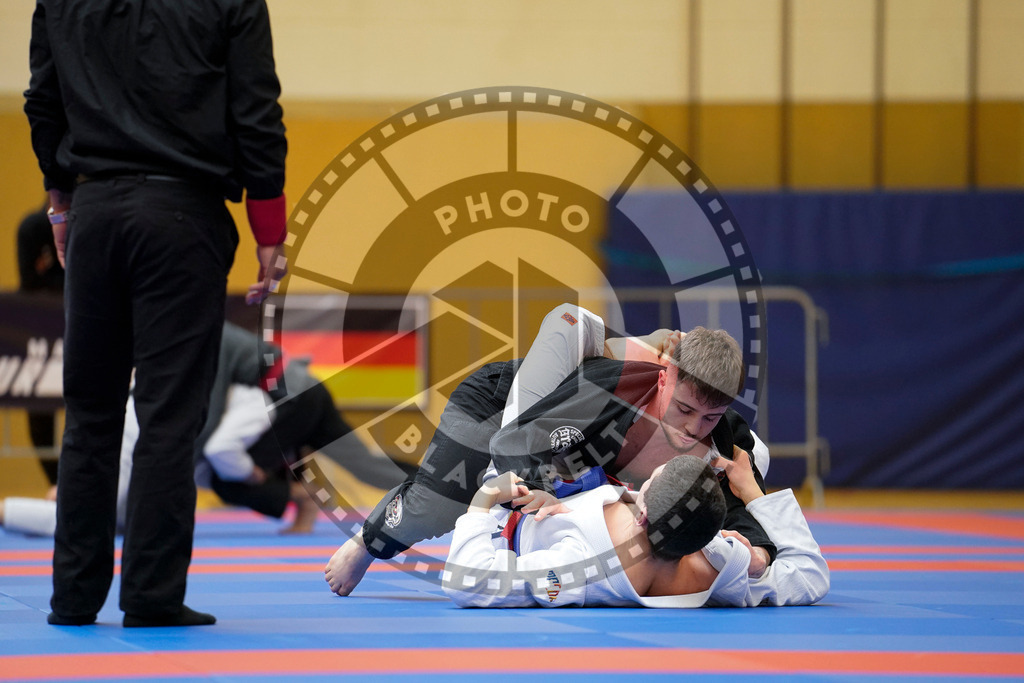 20240203PBB05108 | Fighters compete during the Brazilian Jiu-Jitsu Championship of the AJP Tour in Maintal by Frankfurt am Main, Germany, on February 2, 2024.