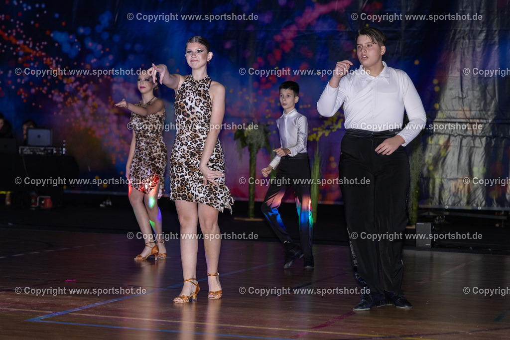 AR6_0527 | Rund um das Thema Sport-Event-Fotografie & individuelle Teilnehmerfotos. Jeder Teilnehmer wird fotografiert.