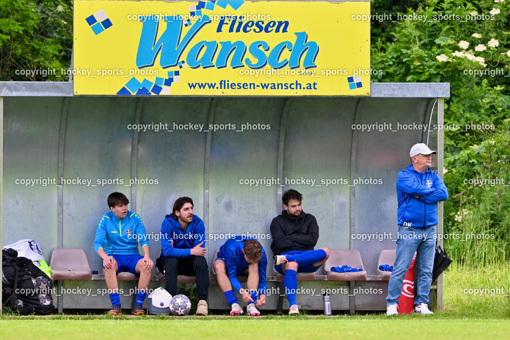 SV Wernberg vs. FC Faakersee | Spielerbank SV Wernberg, Headcoach SV Wernberg Dragan Kunic, SV Wernberg vs. FC Faakersee, SV Wernberg vs. FC Faakersee am 01.06.2024 in Wernberg (Sportplatz Wernberg), Austria, (Photo by Bernd Stefan)