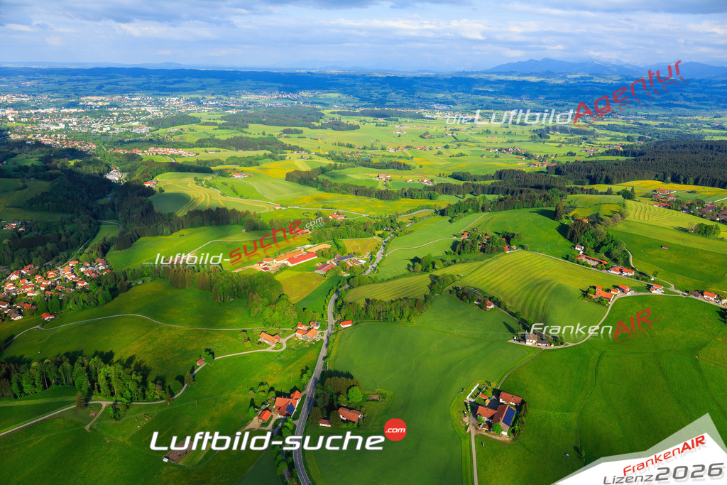 Die Luftaufnahme der Stadt Buchenberg wurde vom UL-Flugzeug heraus erstellt ( keine Drohne )- hohe Auflösung für beste Qualität