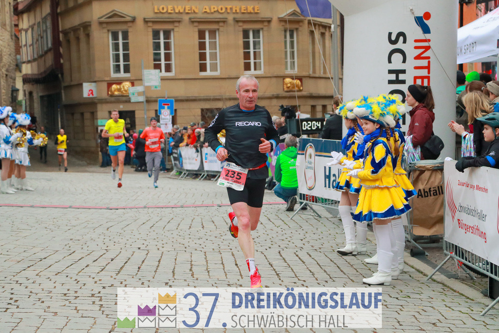 VR Bank Hauptlauf 10000m | 3 Koenigslauf 2023 - Realisiert mit Pictrs.com