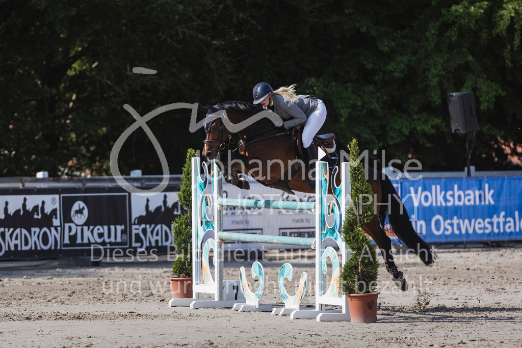 250601_MayDays_M2-Spr-905 | Deine schönsten Turniermomente als professionelle Fotos! Entdecke hochwertige Pferdesport-Fotografie im Online-Shop. Jetzt Fotos finden & bestellen!