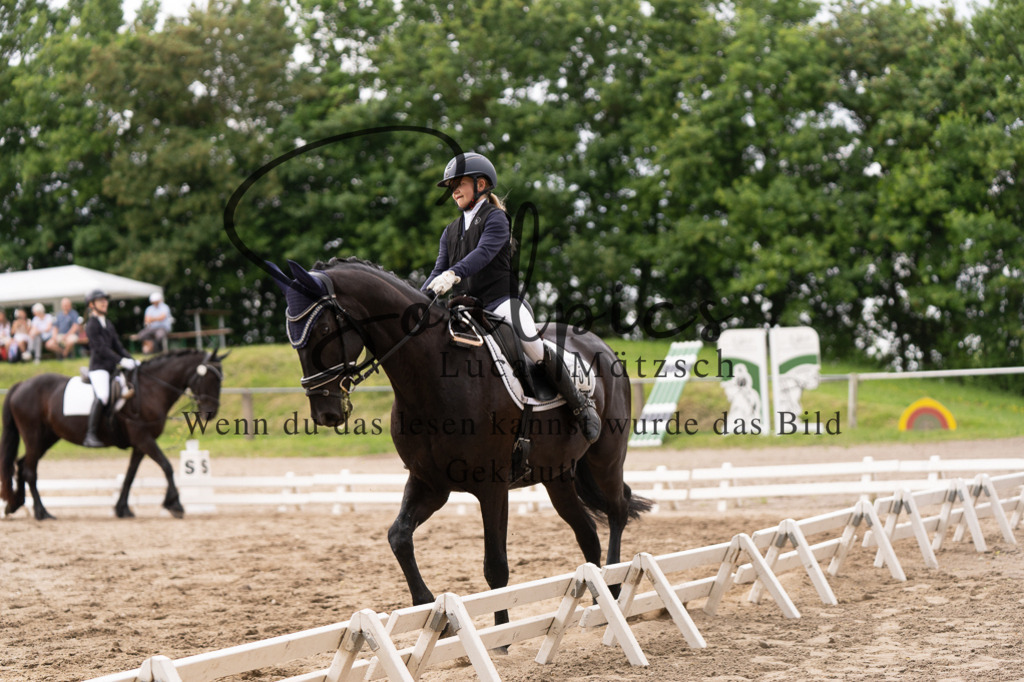 A7505943 | Turnier/Reitfotograf