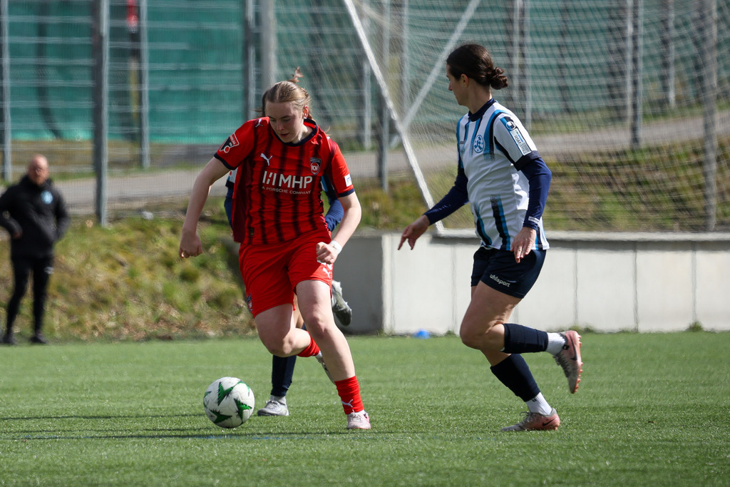 20260329-FCH-WaldebeneStuttgart_078 | 1.FC Heidenheim 1846 vs. FSV Waldebene Stuttgart, Fußball, Frauen, Oberliga, 2025/2026, 15. Spieltag, 29.03.2026 in Heidenheim, Kunstrasen b. Voith-Arena West(Foto: Michael Bulling) - Realisiert mit Pictrs.com