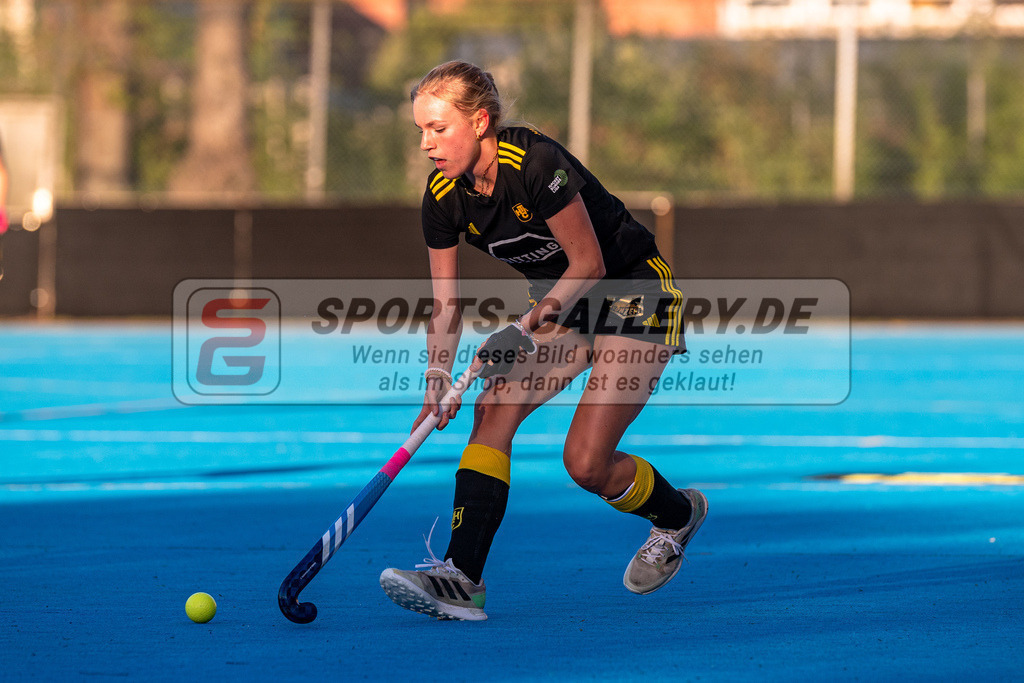 SM_20250425-D5A_4268 | 1.Bundesliga Feld - Rückrunde (W) HTHC - DCADA / 1:2