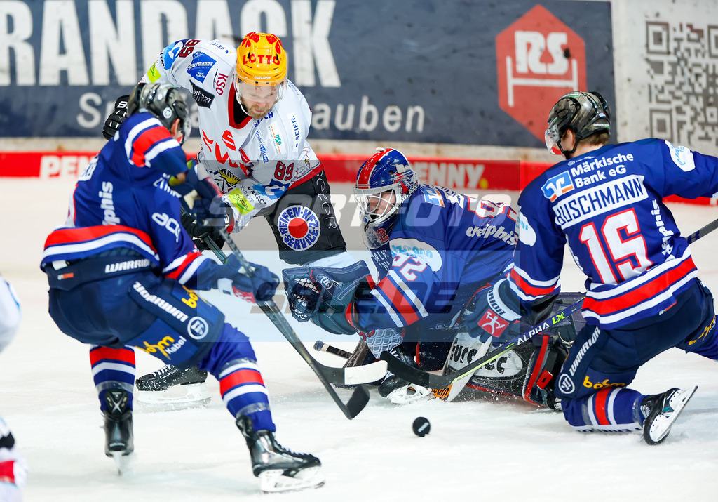 Iserlohn Roosters - Fischtown Pinguins Bremerhaven | 
DEL: Iserlohn Roosters - Fischtown Pinguins Bremerhaven - Realisiert mit Pictrs.com