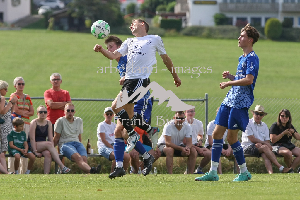 993T5857 | Medien- Sport- Entertainmentfotos