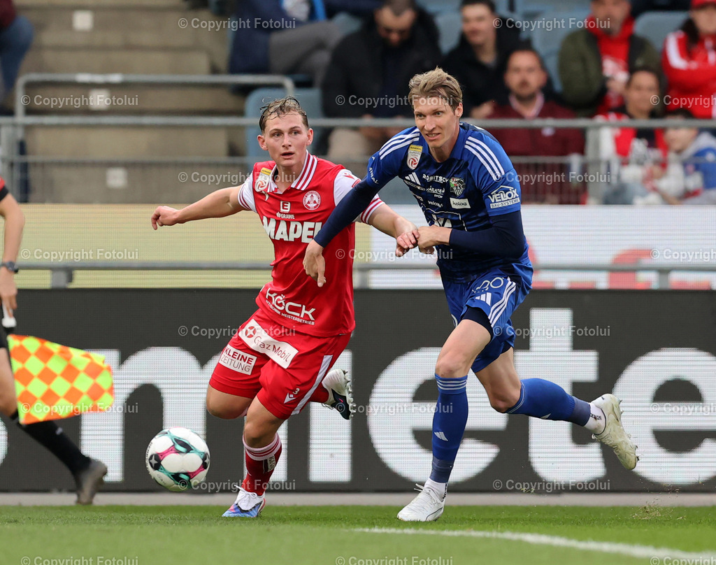 A_LUI_14032026_15 | SPORT,FUSSBALL,ADMIRAL BUNDESLIGA GAK-RZ PELLETS WAC 14.03.2026 IM BILD: LUDWIG VRAA  (GAK) UND SIMON PIESINGER (WAC) FOTO:FOTOLUI/MW