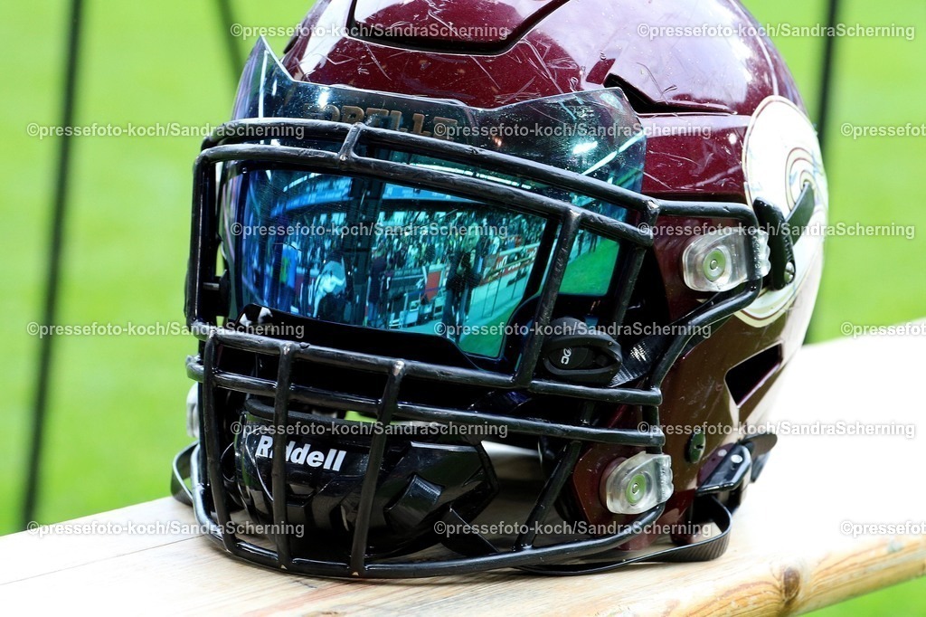xSSC08062501069 | 08.06.2025, xsscx, American Footballl, Rhein Fire - Paris Musketeers, EFL, Schauinsland-Reisen-Arena, Saison 2025: Helm von Rhein Fire