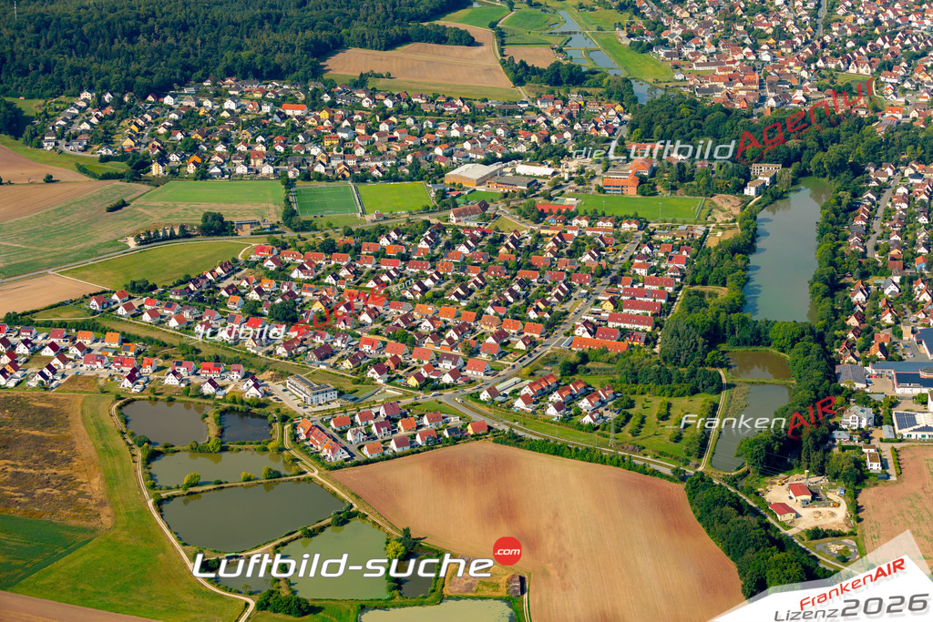 Das Luftbild zeigt :  Weisendorf - Die Luftaufnahme wurde 2024 vom UL-Flugzeug aus erstellt ( keine Drohne ) - Hochauflösende Luftaufnahme - Für grossformatige Ausdrucke geeignet. Die Geschenkidee !Mit Lizenz und Bildrechte bestellbar