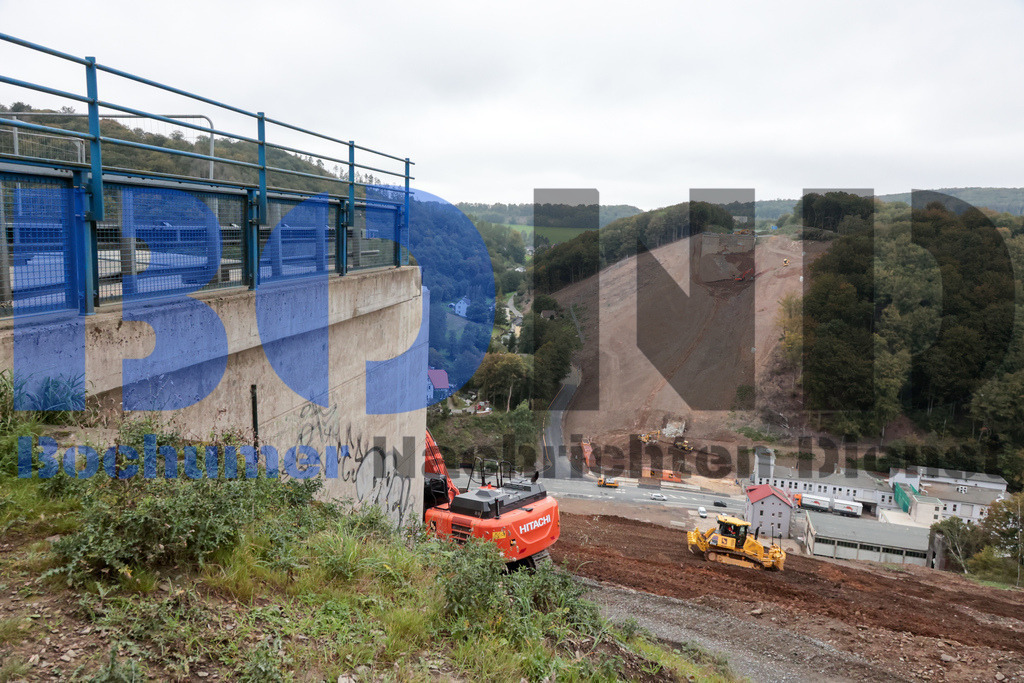  05.10.2023 - 
 | Sebastian Sendlak / Bochumer Nachrichtendienst (BOND) - Bochum AllgemeinStartsignal für den Neubau der Talbruecke Rahmede  - Realisiert mit Pictrs.com