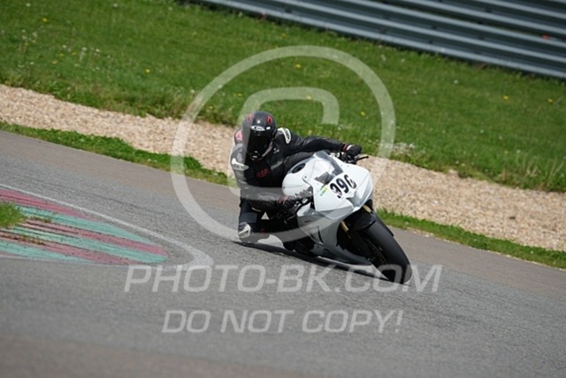 2024_05_13_PBK_15807 | Sportfotografie; SlowMotion; Video; Rennstrecke; Hafeneger; Speer; Racing; RSE; BMW; CBO; Trackday; Motorsportarena; Hockenheimring; Brno; Most; Barcelona; Valencia