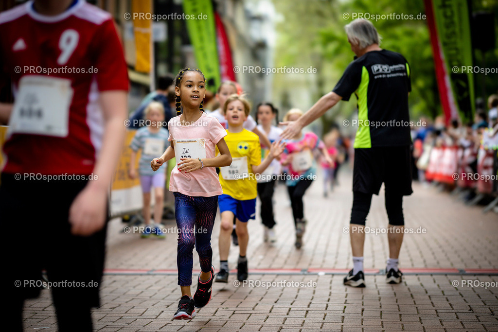 GVG Fruehlingslauf in Frechen, 07.05.2023 | Impressionen vom GVG Fruehlingslauf am 07.05.2023 in Frechen (Nordrhein-Westfalen). Foto: BEAUTIFUL SPORTS/Axel Kohring
