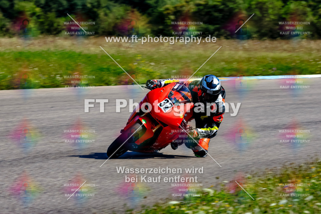 032-4149 | Hier findet Ihr Bilder von Touristenfahrten auf der Nürburgring Nordschleife oder von anderen Veranstaltungen die ich besucht habe. Viel Spass beim Durch Schauen 
