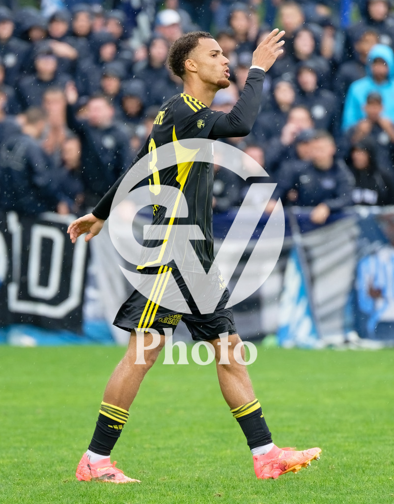 090_DZ8_5867 | Schweiz AXA Womens Super League 2025/26, FC Thun vs FC Luzern - Stockhorn Arena, Thun: 