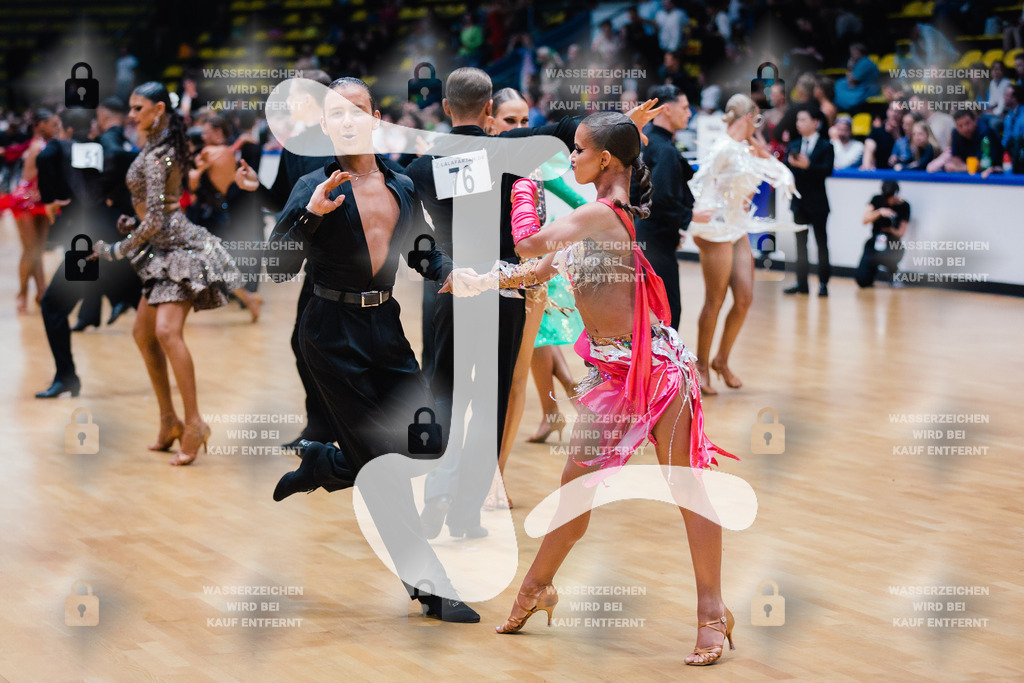 Hessen Tanzt WDSF Open Youth Latin 7th (68) Ivan Smekalkin _ Yeva Liermontova (Schwarz-Weiß-Club Pforzheim)-2025-05-17-1309 | Webshop for digital downloads and prints of dance sport, event & show photographer Julian Link - Realisiert mit Pictrs.com