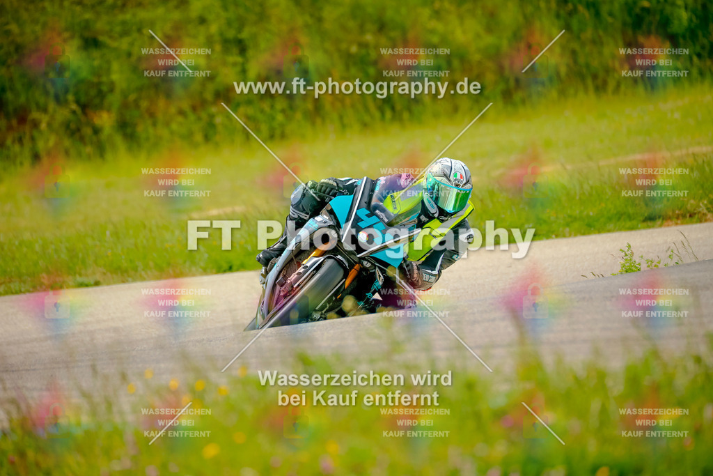 _MOT1128 | Hier findet Ihr Bilder von Touristenfahrten auf der Nürburgring Nordschleife oder von anderen Veranstaltungen die ich besucht habe. Viel Spass beim Durch Schauen 