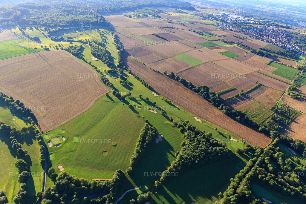 Luftbild: Golf- und Landclub Schloss Liebenstein e.V. in Neckarwestheim im Bundesland Baden-Württemberg in Deutschland. Foto: IMG_093788.jpg vom 23.08.2016 durch Werner Riehm/FLY-FOTO.deGolfclub Liebenstein in Neckarwestheim